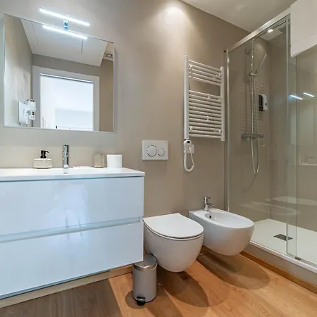 500 M From Corso Sempione, Close To Metro M5 Milan